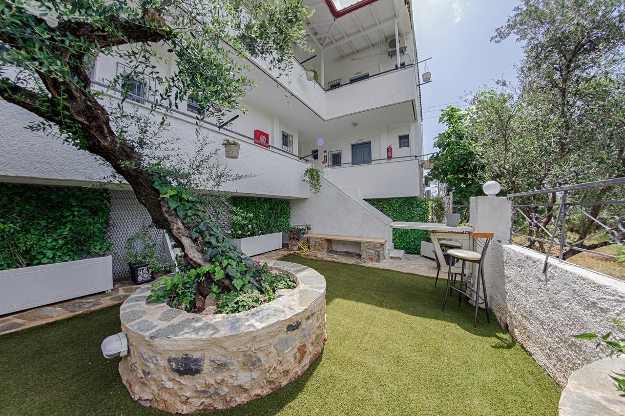 Irida Holiday Apartments Stoupa Exterior photo