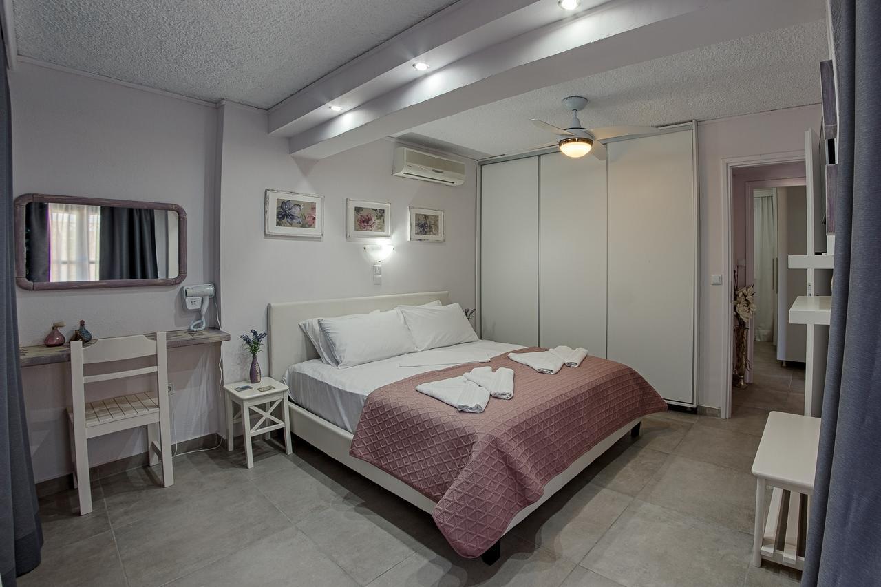 Irida Holiday Apartments Stoupa Exterior photo